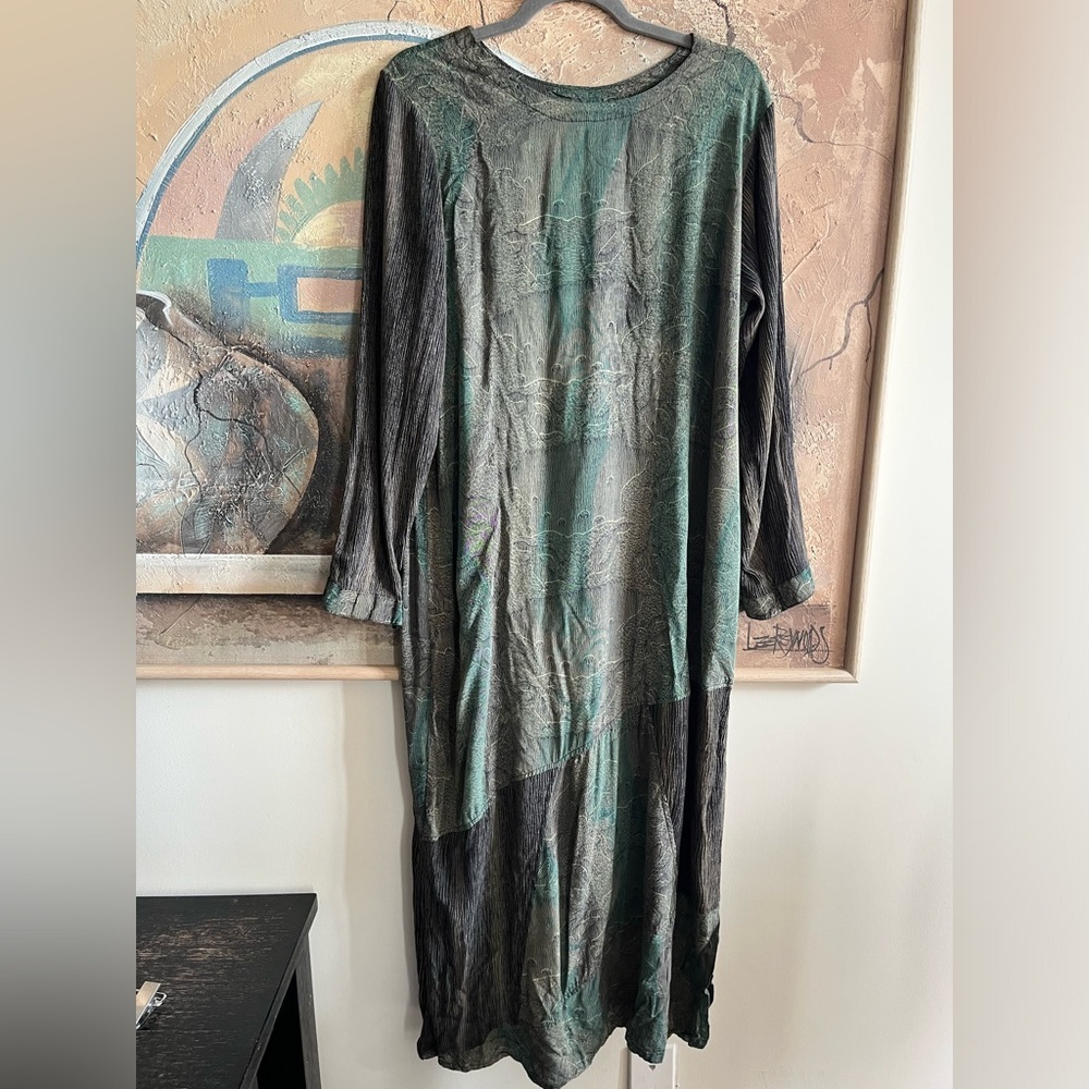 KALIYANA Artwear Long-Sleeve Maxi Dress